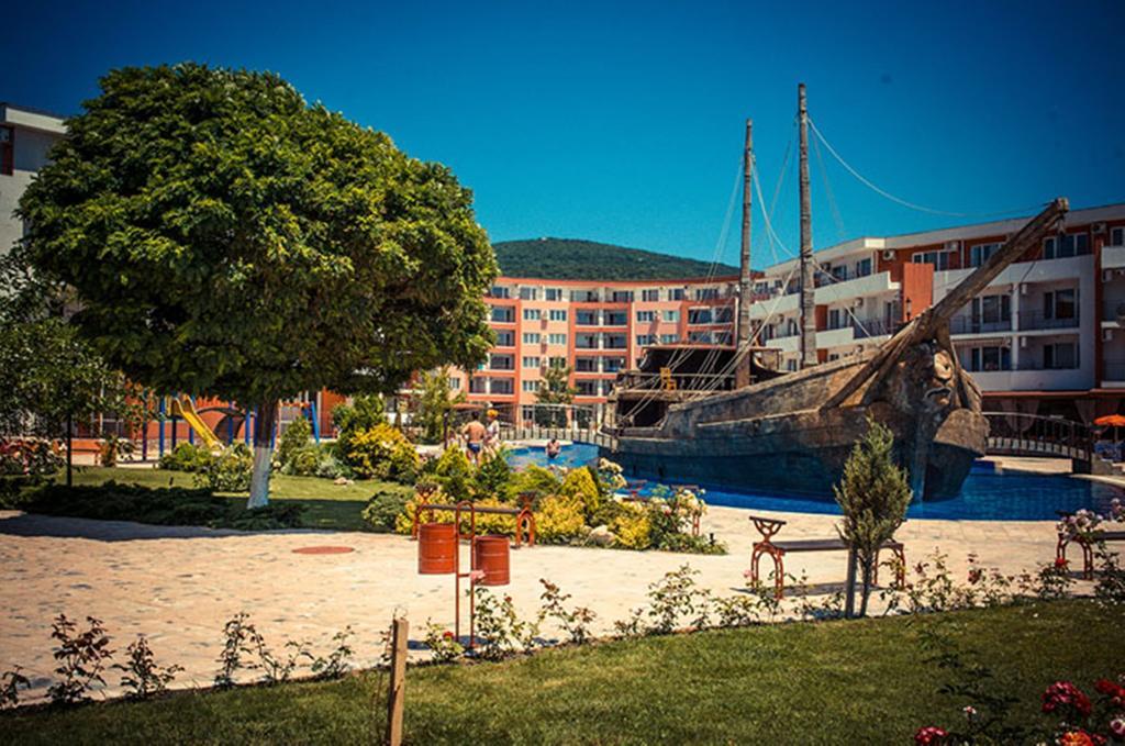 Privilege Fort Beach - Menada Apartments Elenite Eksteriør billede