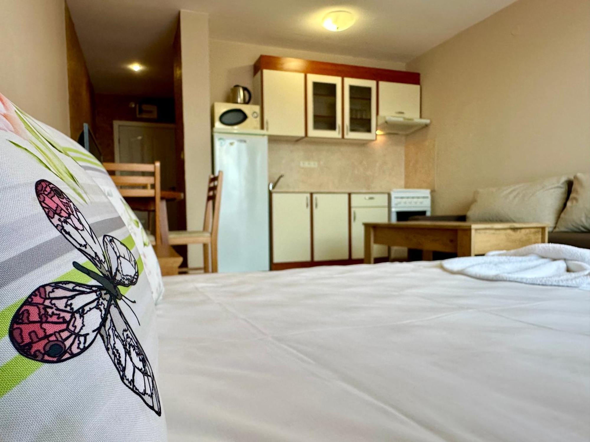 Privilege Fort Beach - Menada Apartments Elenite Eksteriør billede